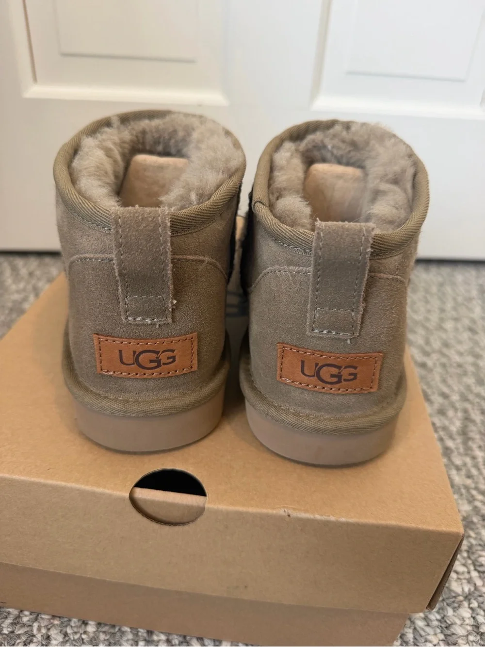 UGG Ultra Mini Antelope